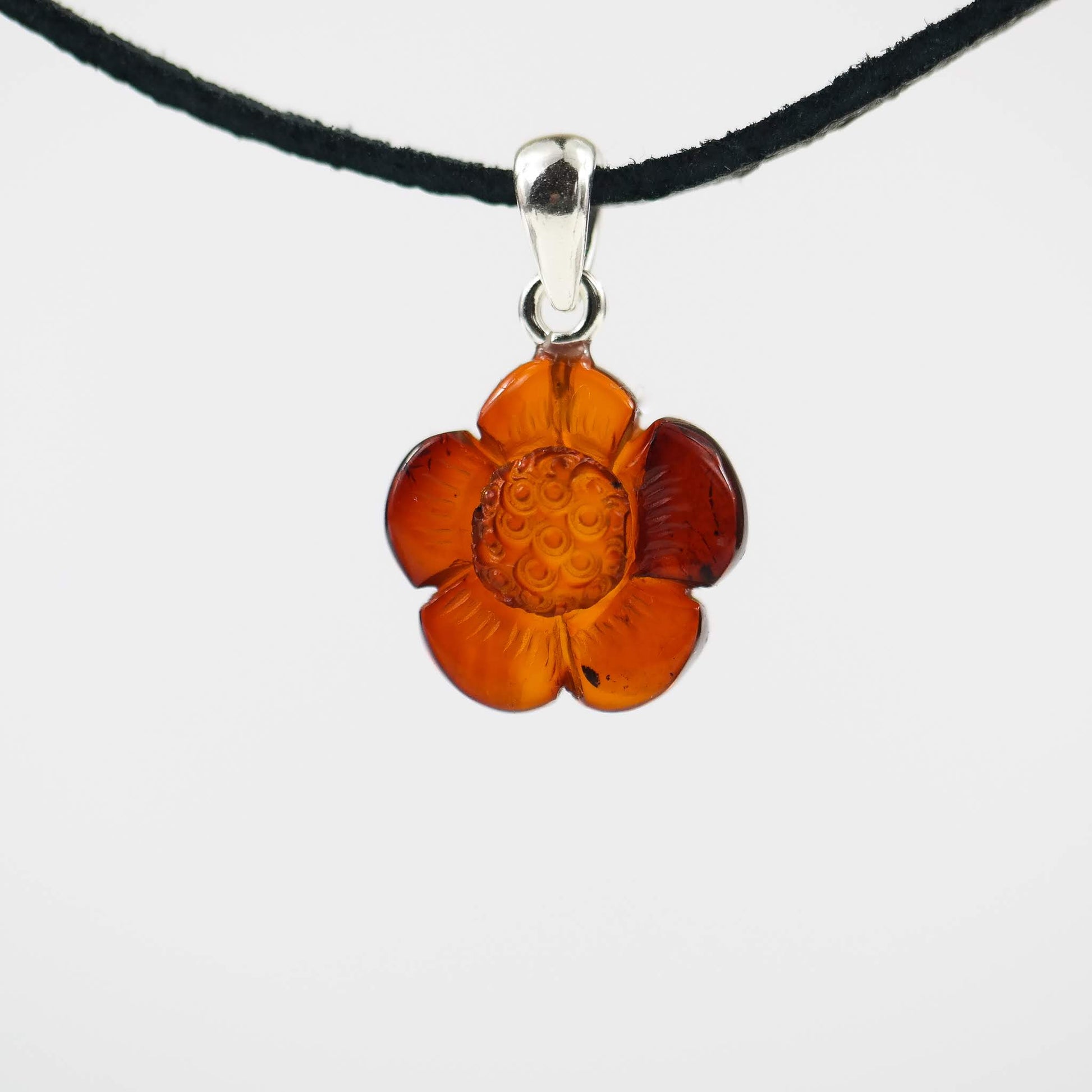 Chamomile Pendant