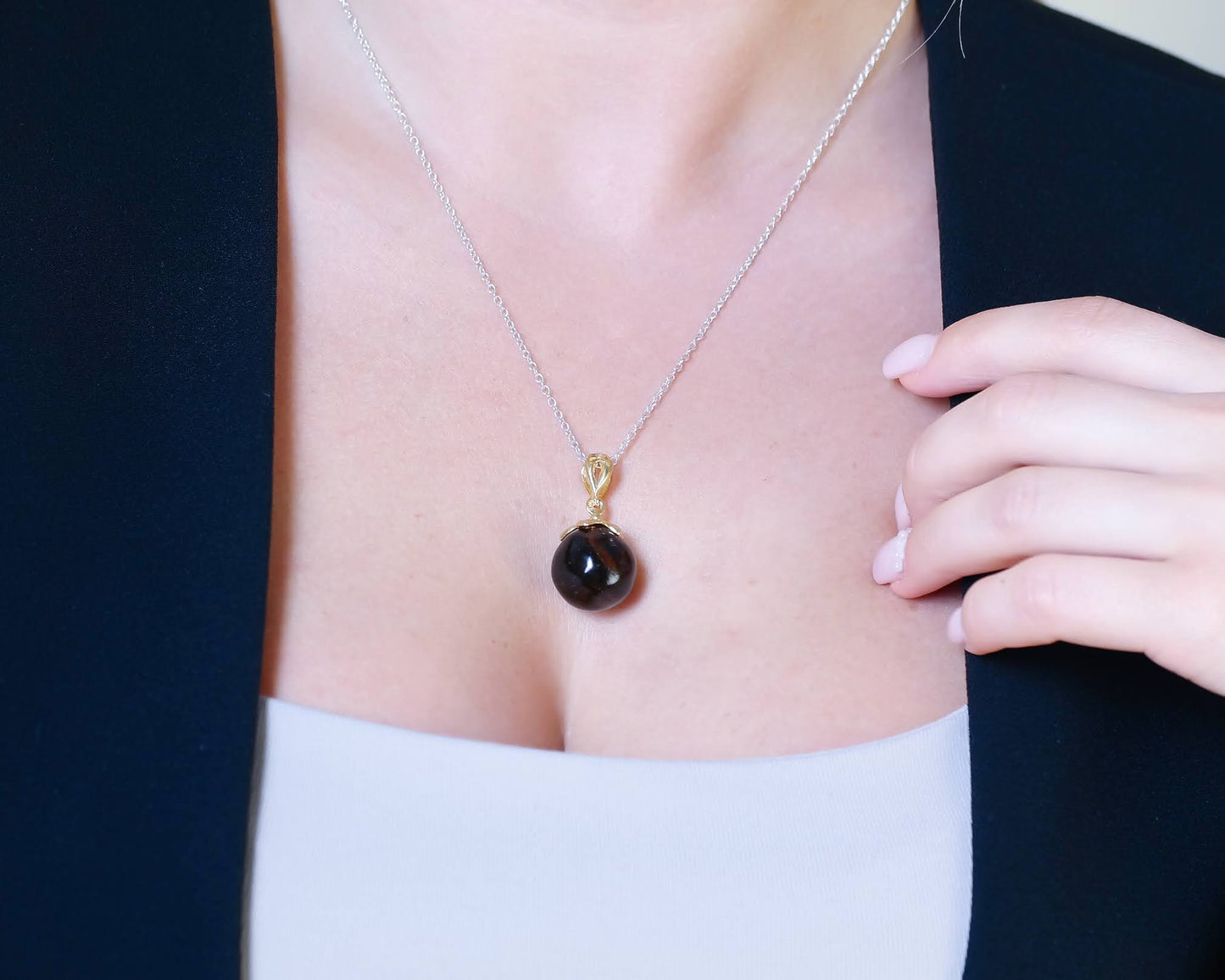 Black Pendant