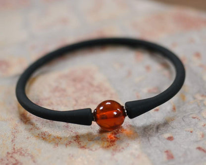 Minimalistic Bracelet With Baltic Amber Bead